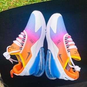 - Nike air max 270 worn twice no box size 8 women